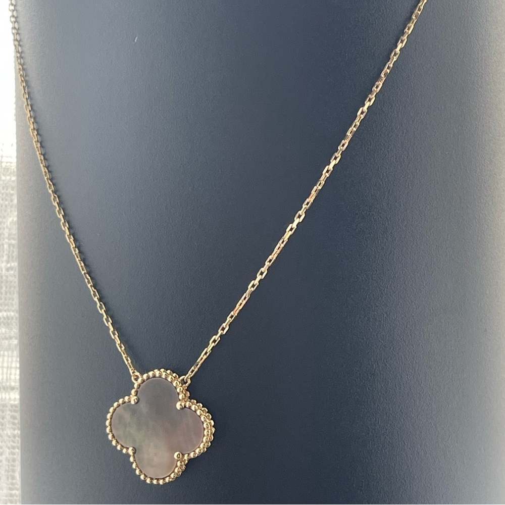 18K SAUDI GOLD - CENTERED NECKLACE GRAY ALHAMBRA